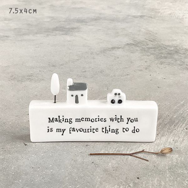 Πορσελάνινη σκηνή 8,3εκ.-Making memories with you