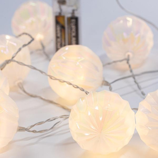 ΣΕΙΡΑ, 10 LED 5mm, ΛΕΥΚΕΣ ΑΝΑΓΛΥΦΕΣ ΜΠΑΛΕΣ, ΜΠΑΤΑΡΙΑΣ 2xAA, ΔΙΑΦΑΝΟ PVC ΚΑΛΩΔΙΟ, ΘΕΡΜΟ ΛΕΥΚΟ LED ΑΝΑ 15cm, ΠΡΟΕΚΤΑΣΗ ΠΑΡΟΧΗΣ 30cm, IP20 - 3 ΤΕΜ