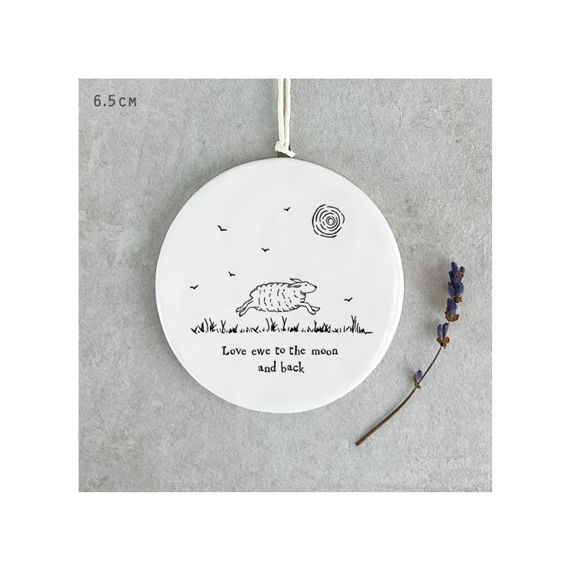 Πορσελάνη κρεμαστό πρόβατο-Love ewe to the moon 6,5x6,5εκ.